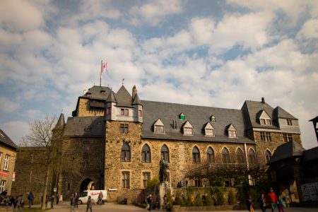 Schloss Burg In Solingen | DasLangeSuchen